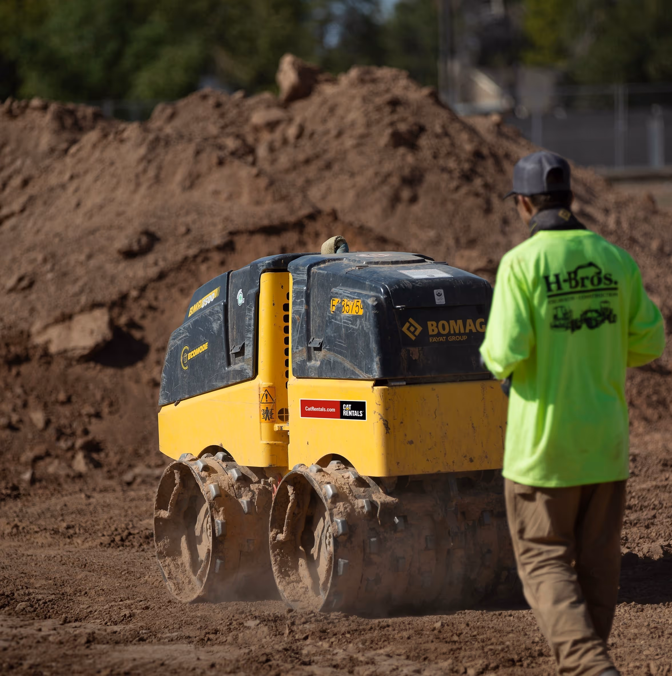 Skid steer loaders